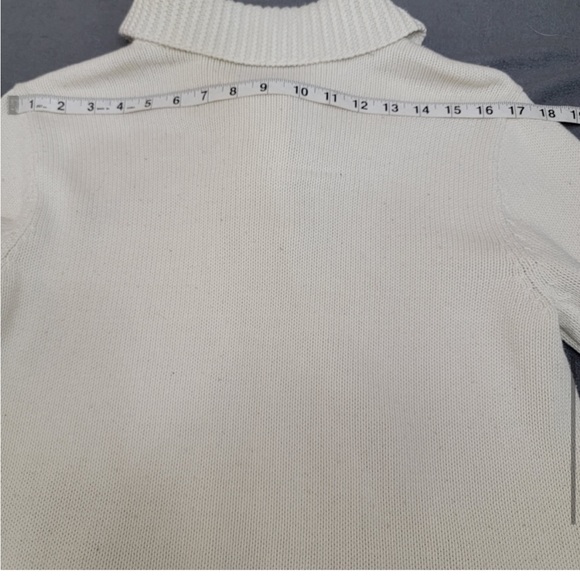 Women's LRL Lauren Jeans Co Ivory Mock Neck Sweater Brass Buckles Size M/L - Picture 12 of 12